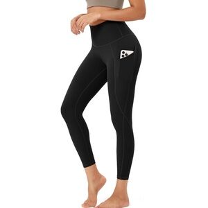 NWT leggings with pockets